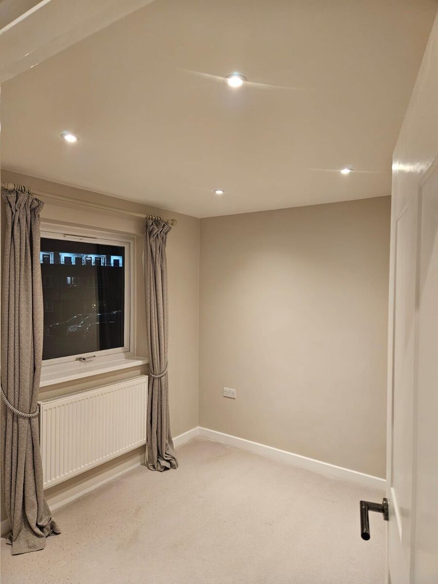 painter and decorator near me Whitley Bay